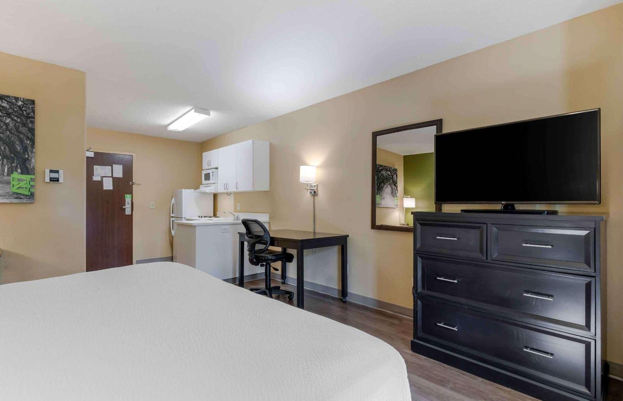 Hotel Extended America Select - - State Street Rockford